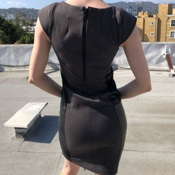 Alice + Olivia Eva Gray Ponte Silk & Black Leather Cap Sleeve Moto Mini Dress M - Picture 9 of 14